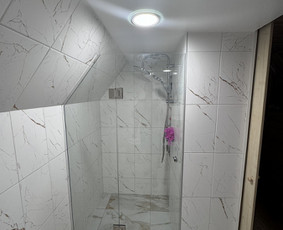 Nestandartinių dušų, led veidrodžių, terasų, stiklinimas. / Meltglas, MB / Darbų pavyzdys ID 3558569