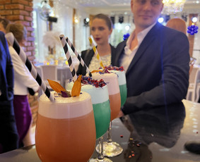 Mobilus baras, kokteilių gaminimo pamoka, taurių piramidė / HELLO BAR / Darbų pavyzdys ID 3559459