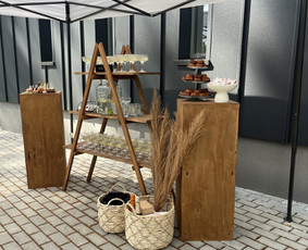 Vestuvių atributikos nuoma - Švenčių dekoravimas, šampano staliukas - 3