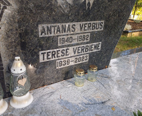 Raidžių kalimas ant paminklų, visi kiti kapaviečių darbai. / Paminklita, Aivaras / Darbų pavyzdys ID 3563281