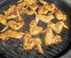 Užkandžiai ir karšti grill patiekalai / MB Grill pipiriukai / Darbų pavyzdys ID 3565823