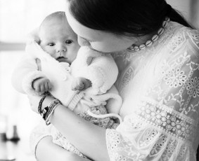 Asmeninės ir šeimos fotosesijos, verslo renginiai, vestuvės - Krikštynų fotosesija - 1 Krikštynų fotosesija - Asmeninės ir šeimos fotosesijos, verslo renginiai, vestuvės - 1