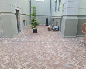 Aplinka, sodas - Atliekame trinkelių klojimo, statybinius ir apdailos darbus - 3