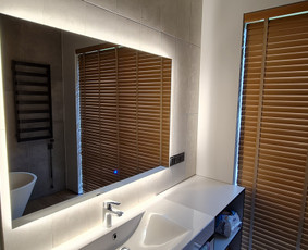 Berėmis ir įrėmintas, stiklo pertvaros, stiklo sprendimai - Stiklas virtuvėje - 1 Stiklas virtuvėje - Berėmis ir įrėmintas, stiklo pertvaros, stiklo sprendimai - 1