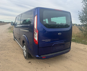 Mikroautobusu nuoma su vairuotoju - Keleiviniai mikroautobusai - 4 Keleiviniai mikroautobusai - Mikroautobusu nuoma su vairuotoju - 4
