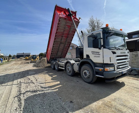 Skalda , smėlis , žvyras , juodžemis Savivartis 8x4 - Gruntas, žemės - 3 Gruntas, žemės - Skalda , smėlis , žvyras , juodžemis Savivartis 8x4 - 3