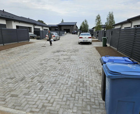 Statybos, apdaila - Trinkelių klojimas ir kiti gerbūvio darbai - 4