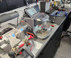 Automobilių raktai, programavimas - Automobilių raktų gamyba - 4 Automobilių raktų gamyba - Automobilių raktai, programavimas - 4