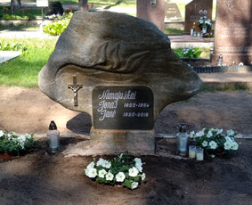 Raidžių kalimas ant paminklo kapinėse / Raidžių kalimas ant paminklo / Darbų pavyzdys ID 716785