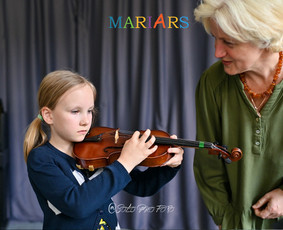 Privati muzikos mokykla "Mariars" Vilniuje - Smuiko pamokos - 4 Smuiko pamokos - Privati muzikos mokykla "Mariars" Vilniuje - 4