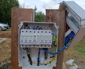 Elektrikas nuo įvado iki lemputės - Nuotėkio relės pajungimas - 1 Nuotėkio relės pajungimas - Elektrikas nuo įvado iki lemputės - 1