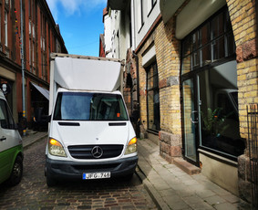 Transporto paslaugos furgonu su liftu kraustymas Mažeikiai - Krovinių pervežimas Lietuva - Norvegija - 1 Krovinių pervežimas Lietuva - Norvegija - Transporto paslaugos furgonu su liftu kraustymas Mažeikiai - 1