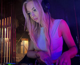 Dj/Garso ir apšvietimo įranga - Renginių įgarsinimas - 1 Renginių įgarsinimas - Dj/Garso ir apšvietimo įranga - 1