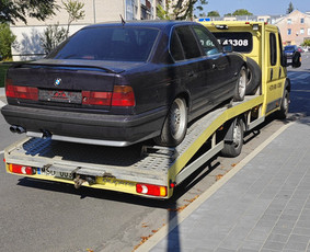Tralas Traliukas Techninė Pagalba Kelyje Kaunas-lietuva / Rimvio_traliukas / Darbų pavyzdys ID 3598507