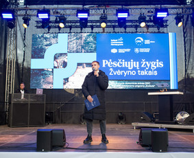 Renginių vedėjas Evaldas su Dj komanda - Viešųjų renginių vedimas - 1 Viešųjų renginių vedimas - Renginių vedėjas Evaldas su Dj komanda - 1