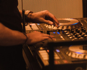 Renginių vedėjas Evaldas su Dj komanda / Evaldas Jankantas / Darbų pavyzdys ID 3612119