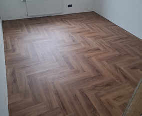 Išlyginamasis sluoksnis / vinilas / kilimas / parketas / Posh Grindys / Darbų pavyzdys ID 3612705
