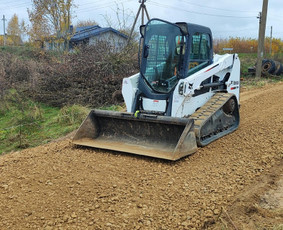 Statybinės technikos nuoma - Bobcat-tralo nuoma su operatoriumi - 1