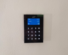 Apsauga, vaizdo stebėjimo sistemos, elektros instaliacija - Signalizacijos namams, butams - 1 Signalizacijos namams, butams - Apsauga, vaizdo stebėjimo sistemos, elektros instaliacija - 1