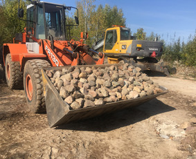 Smelis Zvyras skalda juodzemis Sijotas augalinis / Mb savivarciu paslaugos / Darbų pavyzdys ID 3619499