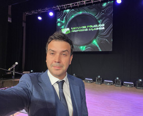 Labas vakaras Paulius. Renginiai, reportažai, 360 video plat - Krikštynų vedimas - 2 Krikštynų vedimas - Labas vakaras Paulius. Renginiai, reportažai, 360 video plat - 2