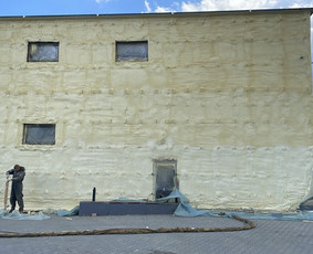 Sandarus šiltinimas purškiamomis poliuretano putomis / MB Jopura / Darbų pavyzdys ID 3626739