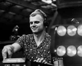 Dj Paslaugos - DJ paslaugos - 4 DJ paslaugos - Dj Paslaugos - 4