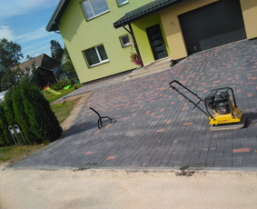 Kokybiškas Trinkelių klojimas, gerbūvio darbai / MB Ponas Trinkelė / Darbų pavyzdys ID 729705