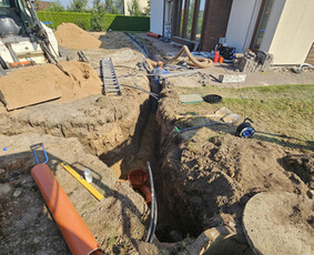Vikšrinis Bobcat / Mini Ekskavato / Grežimas - Drenažo įrengimas - 1 Drenažo įrengimas - Vikšrinis Bobcat / Mini Ekskavato / Grežimas - 1