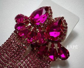 Suknelių nuoma - Aksesuarų (auskarų, delninukių) nuoma - 1