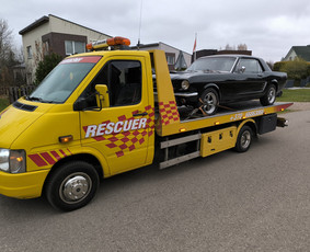 Tralas Vilniuje techninė pagalba kelyje Rescuer 24/7 - Tralo paslaugos - 1 Tralo paslaugos - Tralas Vilniuje techninė pagalba kelyje Rescuer 24/7 - 1