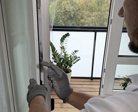 Plastikinių, Medinių Langų ir Durų Remontas - Buitinės paslaugos - 4 Buitinės paslaugos - Plastikinių, Medinių Langų ir Durų Remontas - 4
