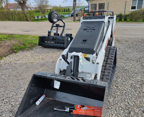 Mini Bobcat paslaugos vėjos įrengimas - Žemės frezavimas - 1 Žemės frezavimas - Mini Bobcat paslaugos vėjos įrengimas - 1