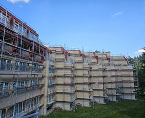 Laisvi 500 m2 fasadinių pastolių - Pastolių nuoma - 1 Pastolių nuoma - Laisvi 500 m2 fasadinių pastolių - 1
