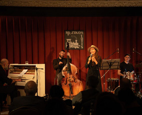 Anna Sharifa Jazz / Cover Band - Muzikantai, dainininkai, grupės - 2 Muzikantai, dainininkai, grupės - Anna Sharifa Jazz / Cover Band - 2