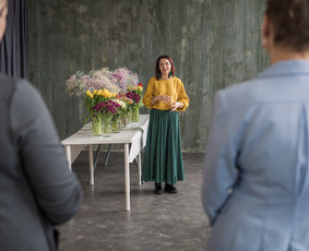 Ofiso apželdinimas kambariniais augalais ir edukacijos - Floristai, gėlių salonai - 1 Floristai, gėlių salonai - Ofiso apželdinimas kambariniais augalais ir edukacijos - 1
