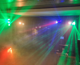 Dj su garso ir apšvietimo aparatūra - DJ paslaugos - 2 DJ paslaugos - Dj su garso ir apšvietimo aparatūra - 2