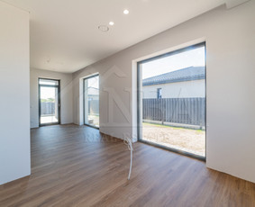 Nekilnojamojo turto brokeris Šiauliuose. / Alvydas Bružas / Darbų pavyzdys ID 3646709