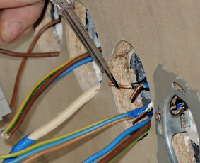 Handy man,vyriški buities ir remonto darbai - Smulkūs elektros darbai - 1 Smulkūs elektros darbai - Handy man,vyriški buities ir remonto darbai - 1