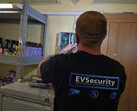 Namų apsaugos sistemos, vaizdo kameros, Wi-fi tinklai. / MB EVSecurity / Darbų pavyzdys ID 3652279