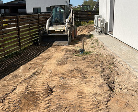 Kasimo darbai.kanalizacija, lietus, drenažas - Bobcat nuoma - 1 Bobcat nuoma - Kasimo darbai.kanalizacija, lietus, drenažas - 1