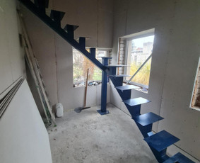 Laiptai, turėklai, vartai, švietuvai, metalo gaminiai. / metalo gaminiai / Darbų pavyzdys ID 3656719