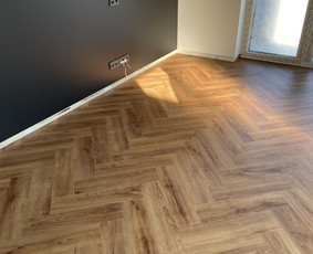 Vinilas,pvc,kilimine danga,plintusai,isliginamasis / Arnas / Darbų pavyzdys ID 3656763