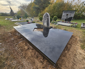Paminklai, kapų įrengimas, dengimas plokštėmis / Aivaras Kubilius / Darbų pavyzdys ID 3656893