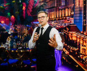 Renginių vedėjas-atlikėjas - Muzikantai, dainininkai, grupės - 1 Muzikantai, dainininkai, grupės - Renginių vedėjas-atlikėjas - 1