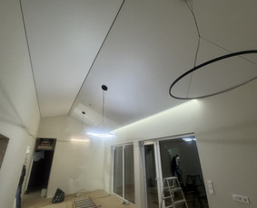 Įtempiamos lubos, montavimas - Įtempiamos lubos vidurio Lietuvoje 10eu/m2 - 2