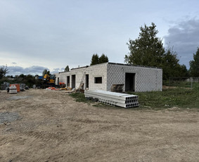 Betonavimo darbai/pamatai/poliai/sienos/perdangos - Tvoros pamatai, betonavimas - 1 Tvoros pamatai, betonavimas - Betonavimo darbai/pamatai/poliai/sienos/perdangos - 1
