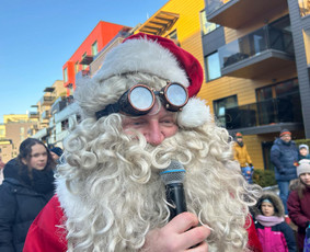 Pramogos vaikams - -196c dainuojantis ir grojantis Kalėdų senelis Jūsų &scaron;ventei - 1