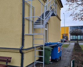 Laiptai, turėklai, vartai, švietuvai, metalo gaminiai. / metalo gaminiai / Darbų pavyzdys ID 3685307