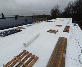 Plokščių Stogų Dengimas Pvc, Epdm ir bitumine Danga / Tvirti stogai / Darbų pavyzdys ID 3685469